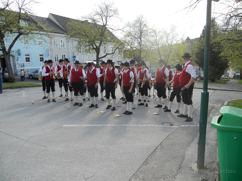 2012_04_30 Maibaumaufstellen in Litschau (1)
